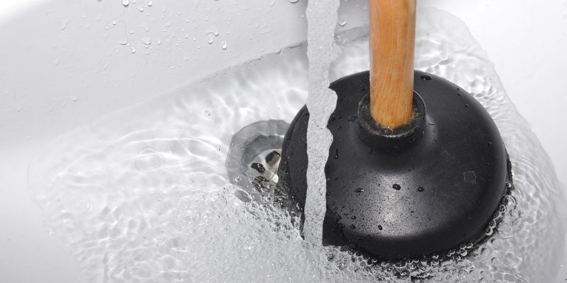 O Que é Bom para Desentupir Pia em Santo André: Confira 7 Dicas